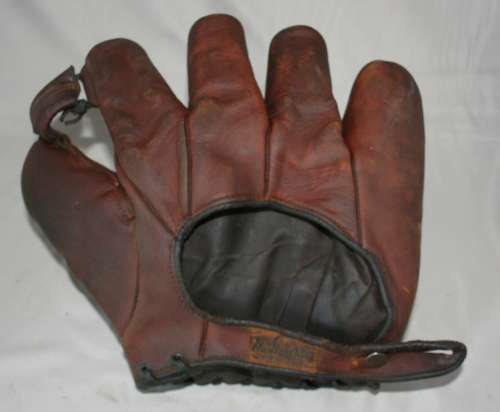 Woody English Stall & Dean Back